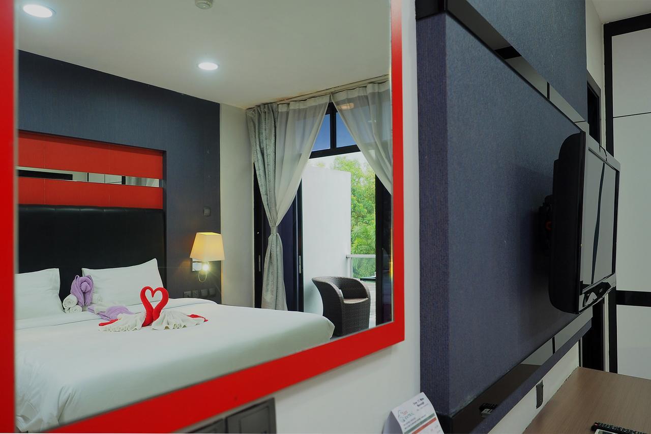 The Centro Hotel & Residence By Orchardz Batam Exterior foto