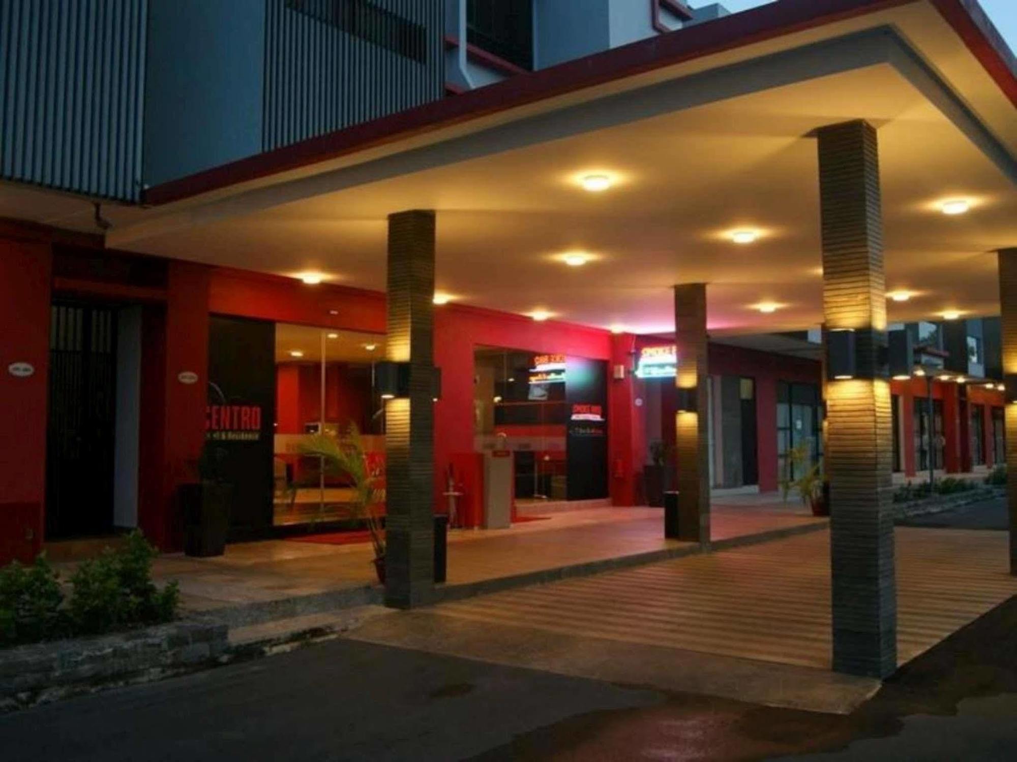 The Centro Hotel & Residence By Orchardz Batam Exterior foto